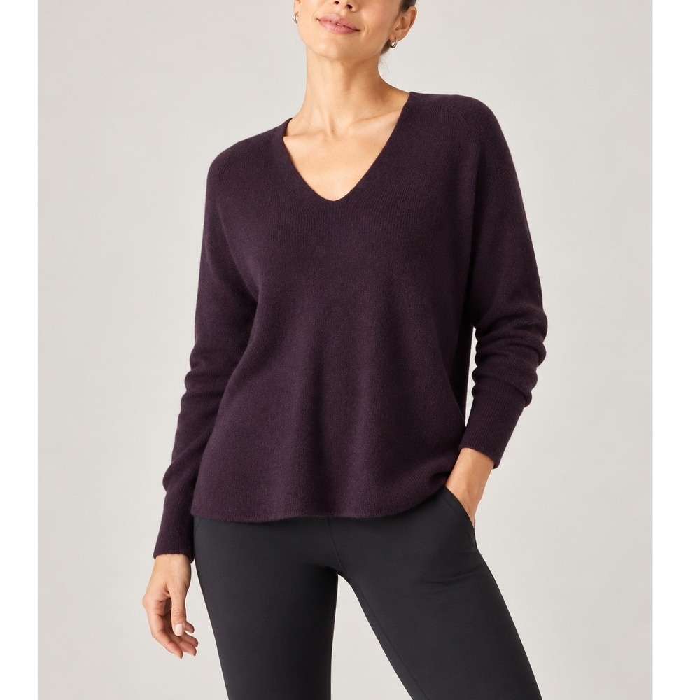 Athleta Switchback Sweater Women's XS Auberge Heather Merino Wool Relaxed V Neck